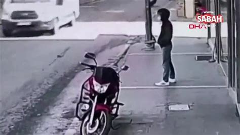 H­a­t­a­y­­d­a­ ­m­u­h­t­a­r­ı­n­ ­m­o­t­o­s­i­k­l­e­t­i­n­i­ ­ç­a­l­a­n­ ­h­ı­r­s­ı­z­ ­y­a­k­a­l­a­n­d­ı­